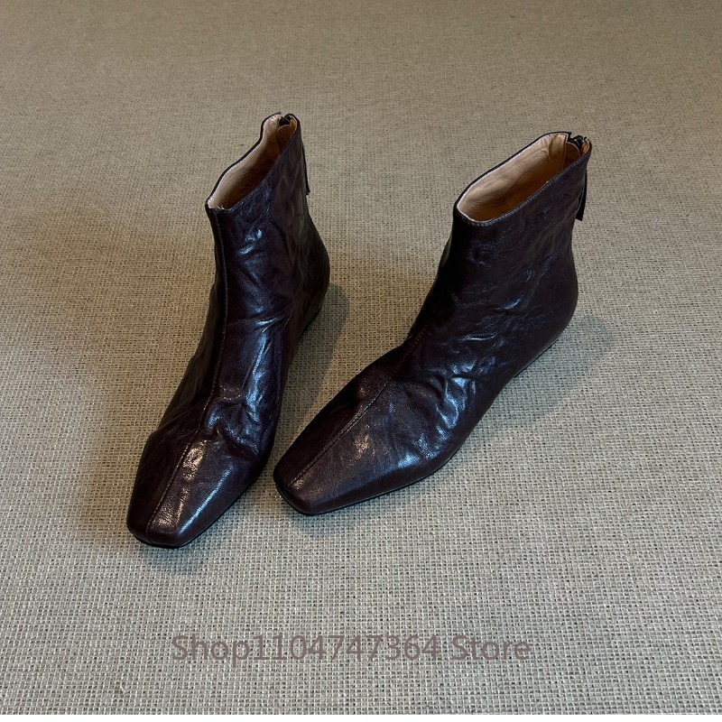 シープスキン レトロ フレンチ スクエアトゥ アンクルブーツ - Leatherwork In French のレビューと価格